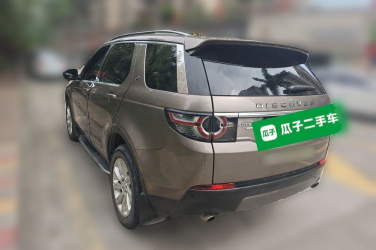 Used Land Rover Discovery Sport 2017 2.0T SE Rear Left 45 Deg