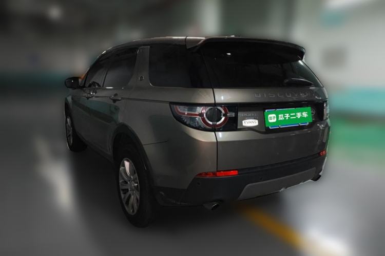 Used Land Rover Discovery Sport 2017 2.0T SE Rear Left 45 Deg