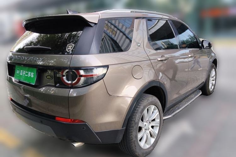 Used Land Rover Discovery Sport 2017 2.0T SE Rear Right 45 Deg