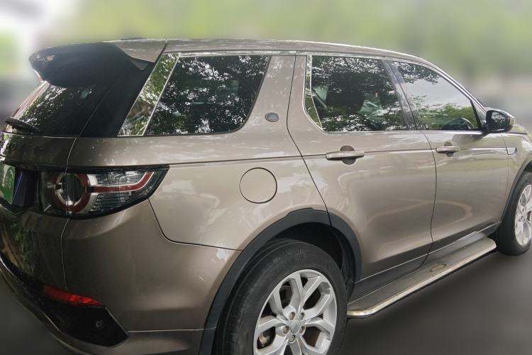 Used Land Rover Discovery Sport 2017 2.0T HSE Rear Right 45 Deg