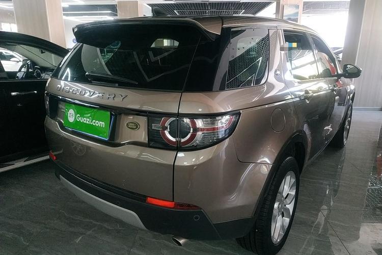 Used Land Rover Discovery Sport 2017 2.0T HSE Rear Right 45 Deg