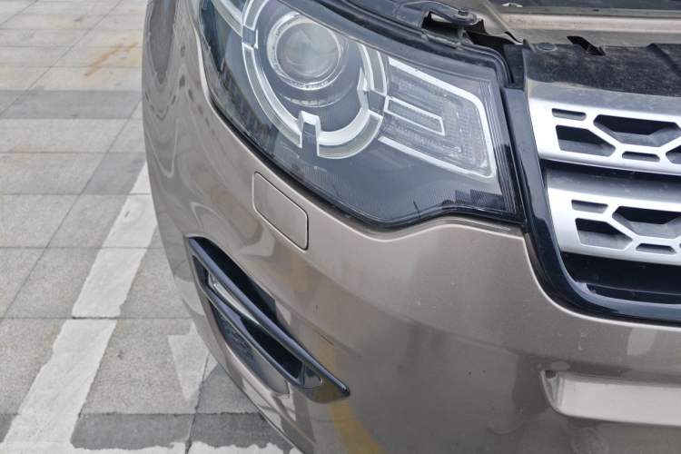 Used Land Rover Discovery Sport 2017 2.0T HSE Right Front Headlight