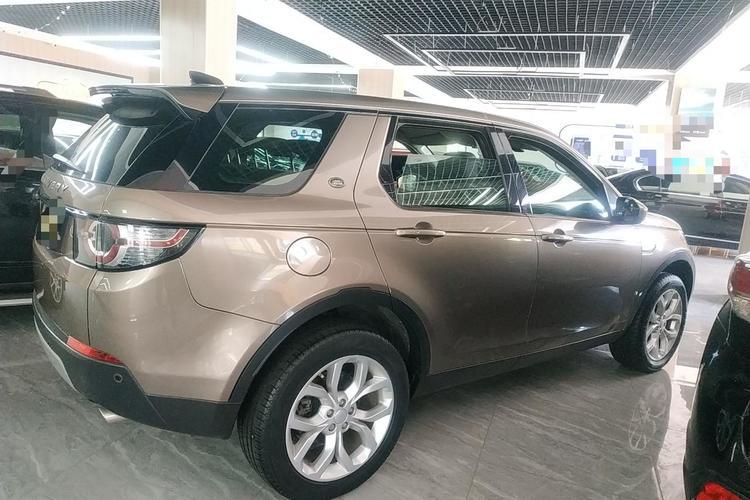Used Land Rover Discovery Sport 2017 2.0T HSE Right Side