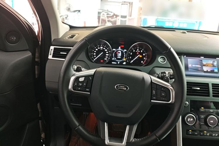 Used Land Rover Discovery Sport 2017 2.0T SE Steering Wheel