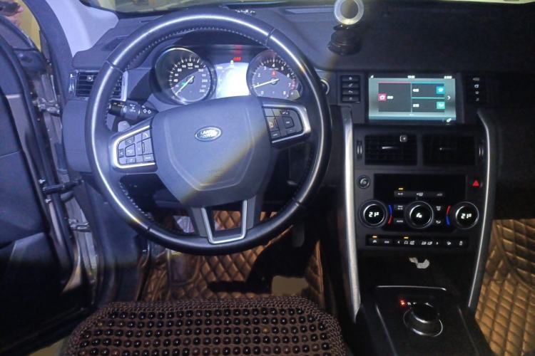 Used Land Rover Discovery Sport 2017 2.0T SE Steering Wheel