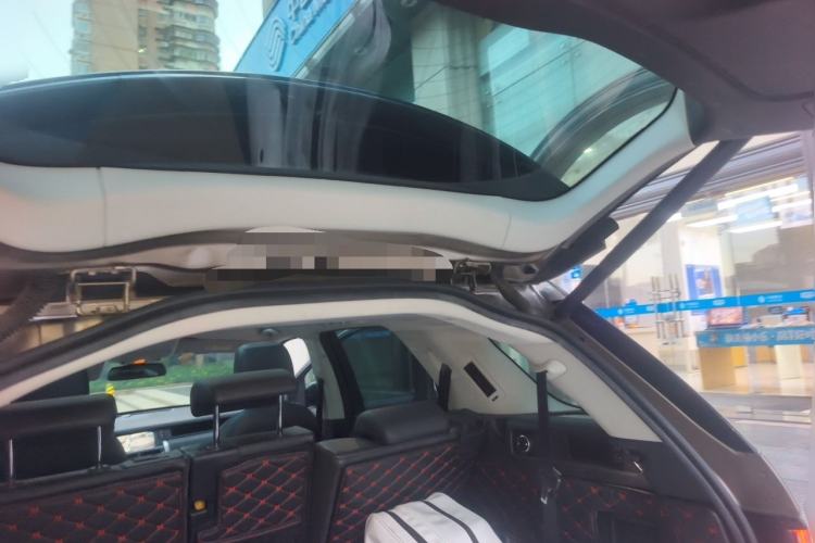 Used Land Rover Discovery Sport 2017 2.0T HSE Trunk