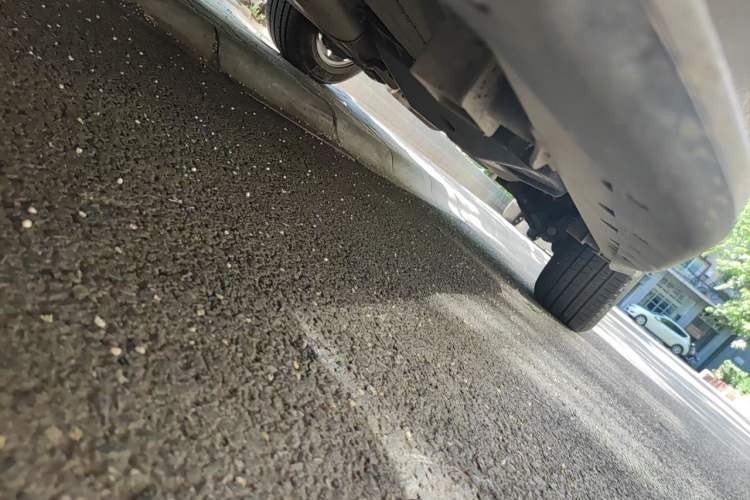 Used Land Rover Discovery Sport 2017 2.0T SE Chassis Front Left
