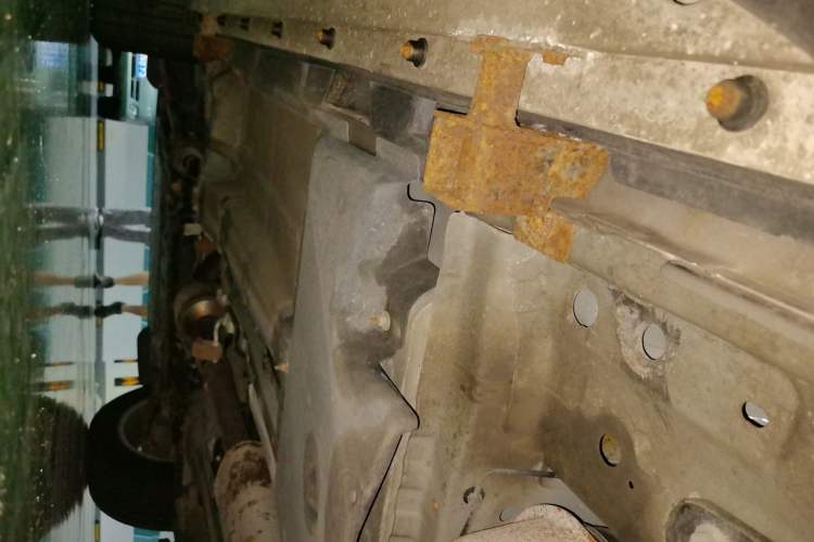 Used Land Rover Discovery Sport 2017 2.0T SE Chassis Rear Left