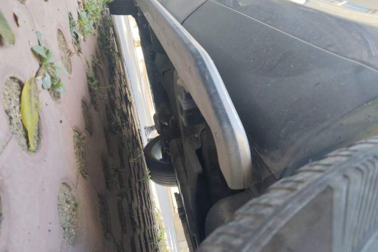 Used Land Rover Discovery Sport 2017 2.0T HSE Chassis Rear Left