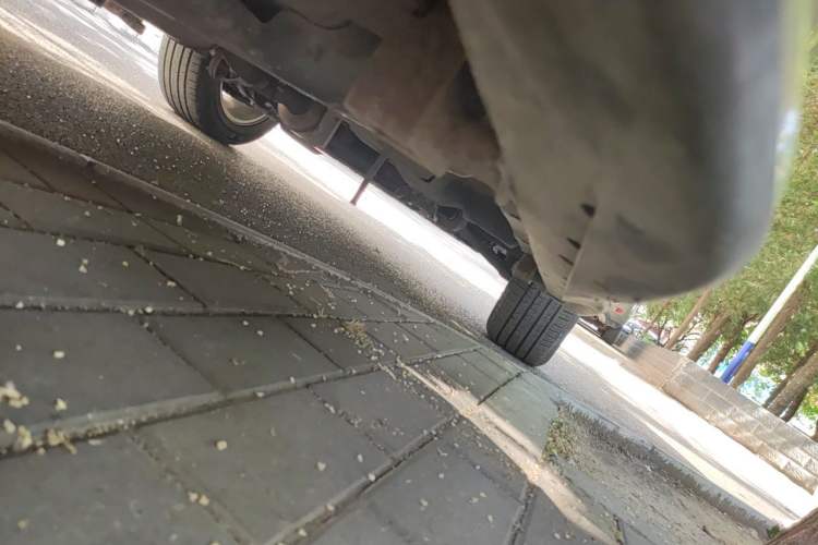 Used Land Rover Discovery Sport 2017 2.0T SE Chassis Rear Right