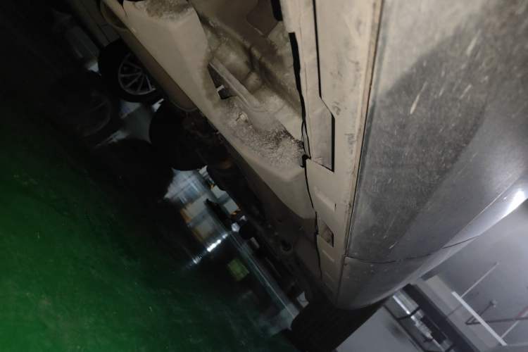 Used Land Rover Discovery Sport 2017 2.0T SE Chassis Rear Right