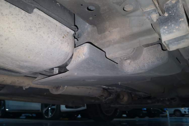 Used Land Rover Discovery Sport 2017 2.0T SE Chassis Rear Right