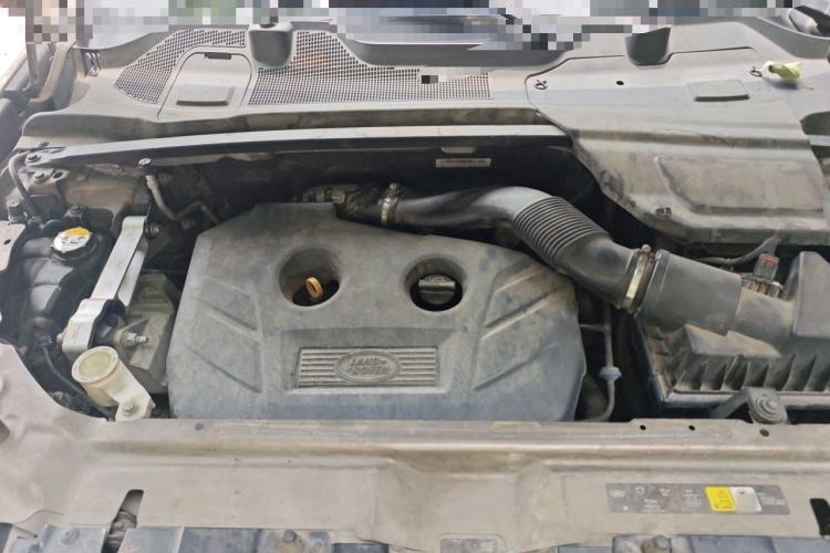 Used Land Rover Discovery Sport 2017 2.0T Cool Black Limited Edition Engine Bay