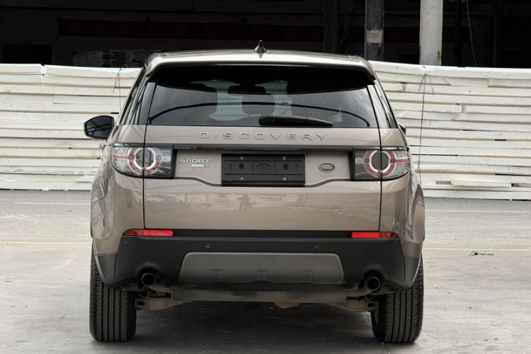 Used Land Rover Discovery Sport 2017 2.0T SE Exterior 6