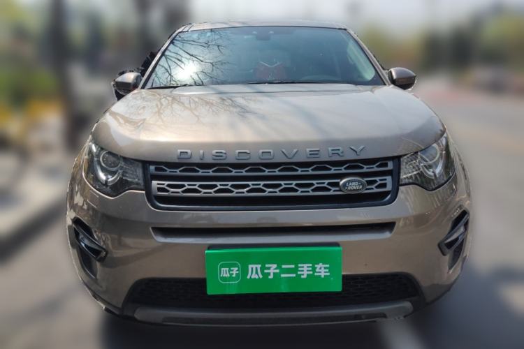 Used Land Rover Discovery Sport 2017 2.0T SE Front
