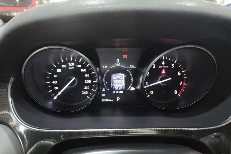 Used Land Rover Discovery Sport 2017 2.0T HSE Instrument Cluster