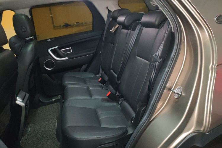 Used Land Rover Discovery Sport 2017 2.0T HSE Left Rear Seat