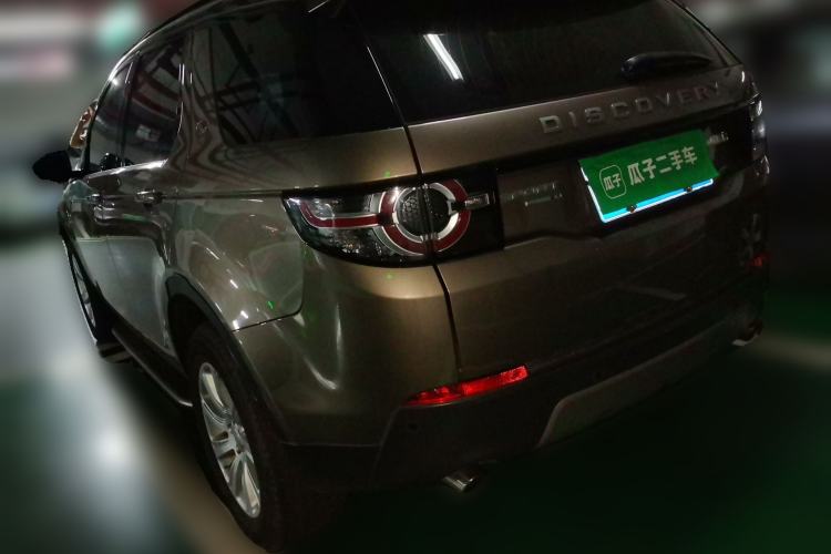 Used Land Rover Discovery Sport 2017 2.0T SE Rear Left 45 Deg