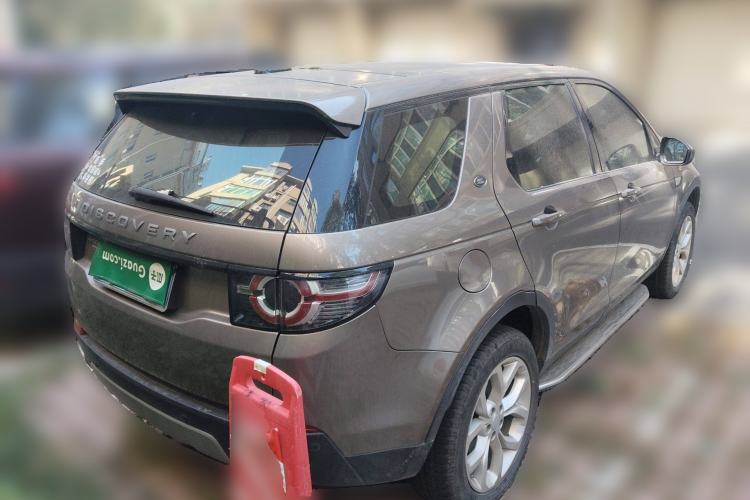 Used Land Rover Discovery Sport 2017 2.0T HSE Rear Right 45 Deg