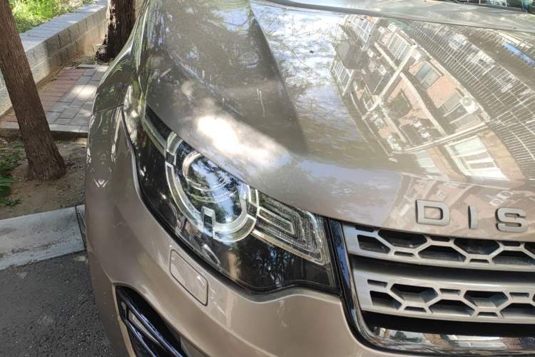 Used Land Rover Discovery Sport 2017 2.0T SE Right Front Headlight