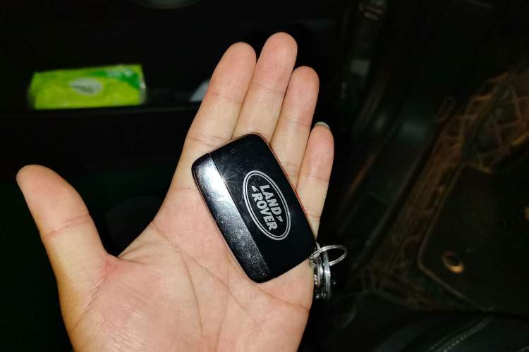 Used Land Rover Discovery Sport 2017 2.0T SE Vehicle Key