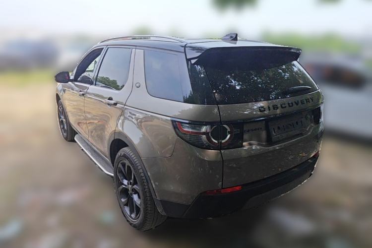 Used Land Rover Discovery Sport 2017 2.0T Cool Black Limited Edition Rear Left 45 Deg