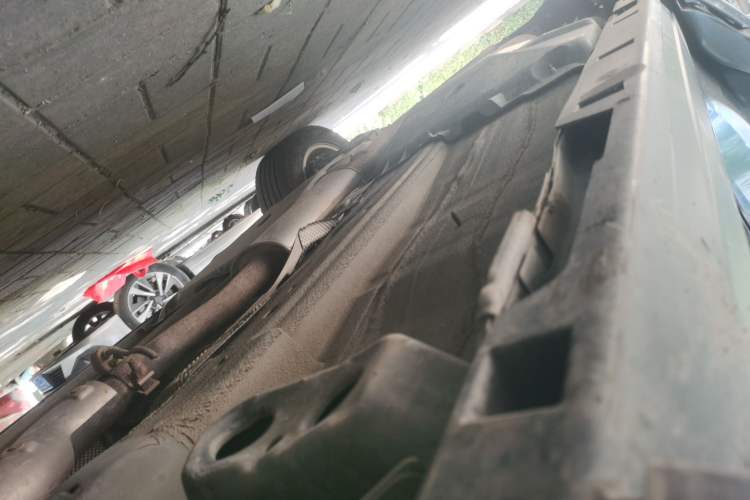 Used Land Rover Discovery Sport 2017 2.0T PURE Chassis Front Right
