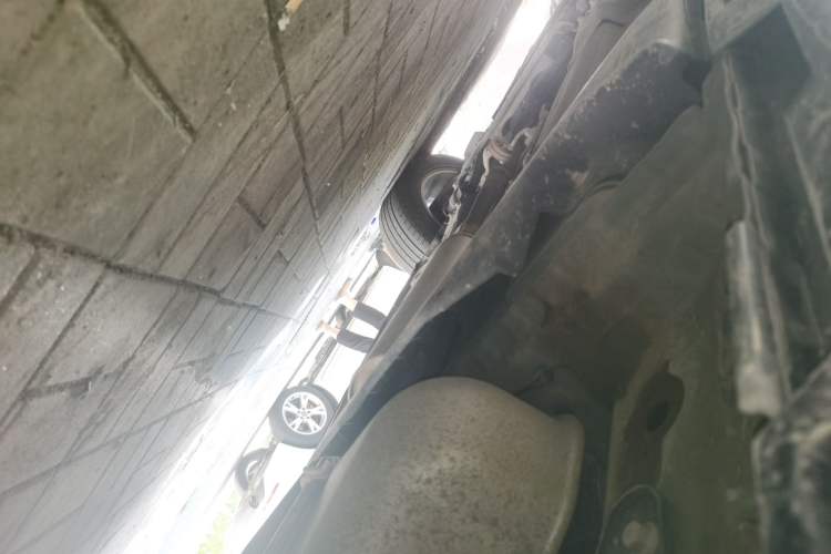 Used Land Rover Discovery Sport 2017 2.0T PURE Chassis Rear Left