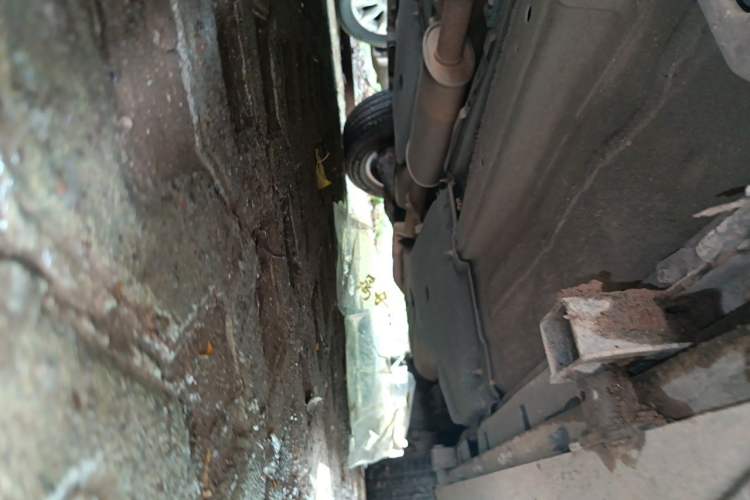 Used Land Rover Discovery Sport 2017 2.0T SE Chassis Rear Right