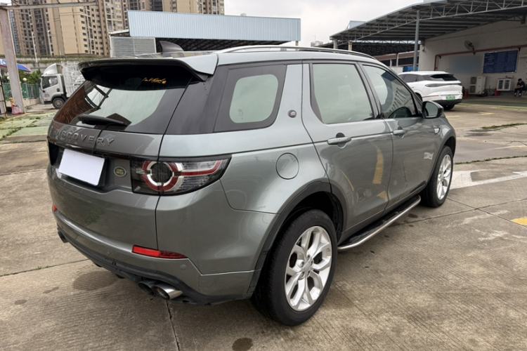 Used Land Rover Discovery Sport 2017 2.0T HSE Exterior 4