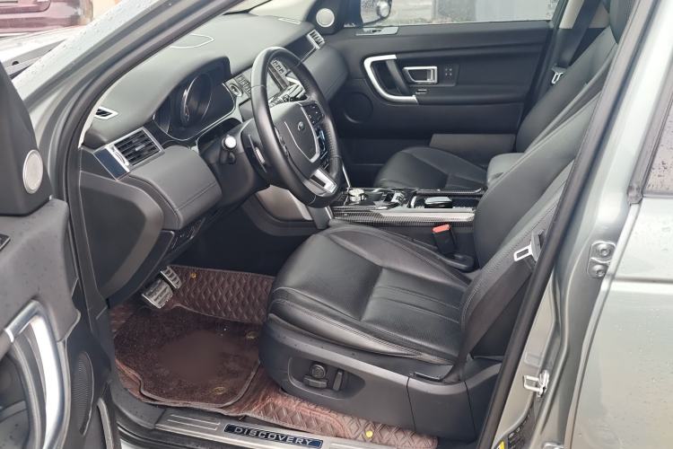 Used Land Rover Discovery Sport 2017 2.0T HSE Interior 1