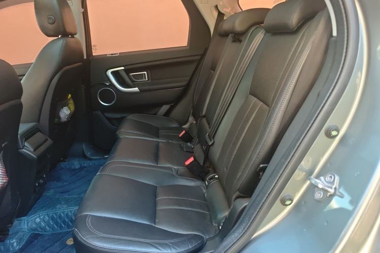 Used Land Rover Discovery Sport 2017 2.0T HSE Left Rear Seat