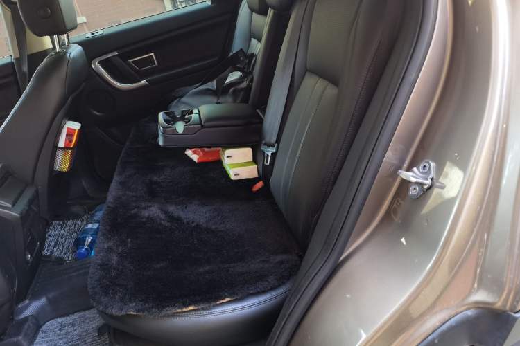 Used Land Rover Discovery Sport 2017 2.0T SE Left Rear Seat