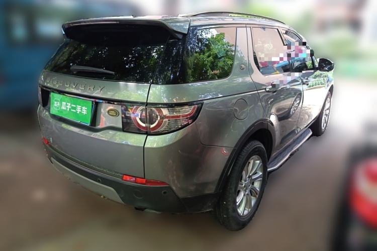 Used Land Rover Discovery Sport 2017 2.0T SE Rear Right 45 Deg