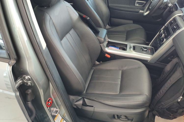 Used Land Rover Discovery Sport 2017 2.0T SE Right Front Seat