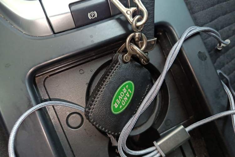 Used Land Rover Discovery Sport 2017 2.0T SE Vehicle Key