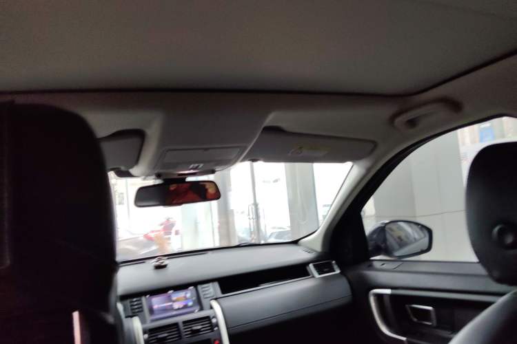 Used Land Rover Discovery Sport 2017 2.0T SE Headliner