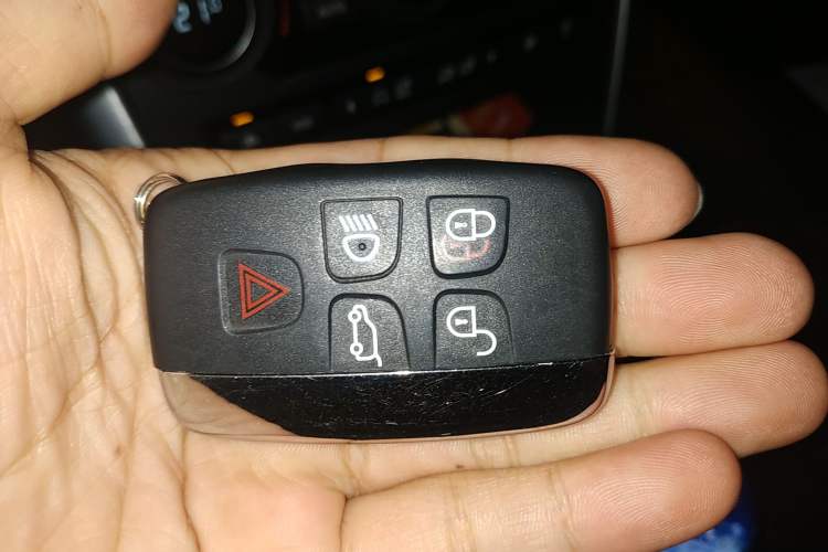 Used Land Rover Discovery Sport 2017 2.0T SE Vehicle Key