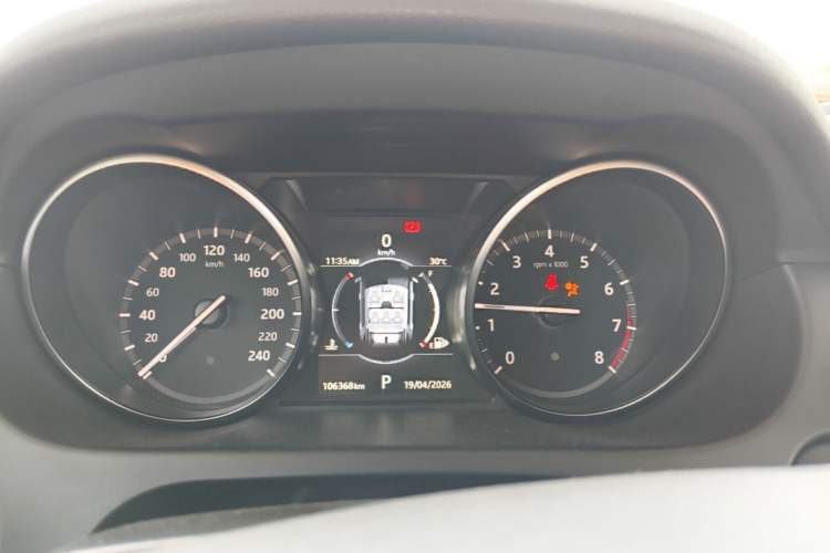 Used Land Rover Discovery Sport 2017 2.0T SE Instrument Cluster