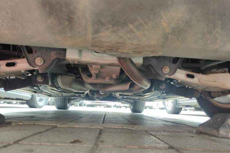 Used Land Rover Discovery Sport 2017 2.0T SE Chassis Rear