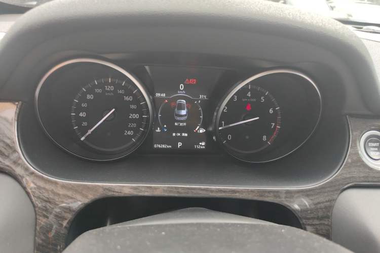 Used Land Rover Discovery Sport 2017 2.0T SE Instrument Cluster