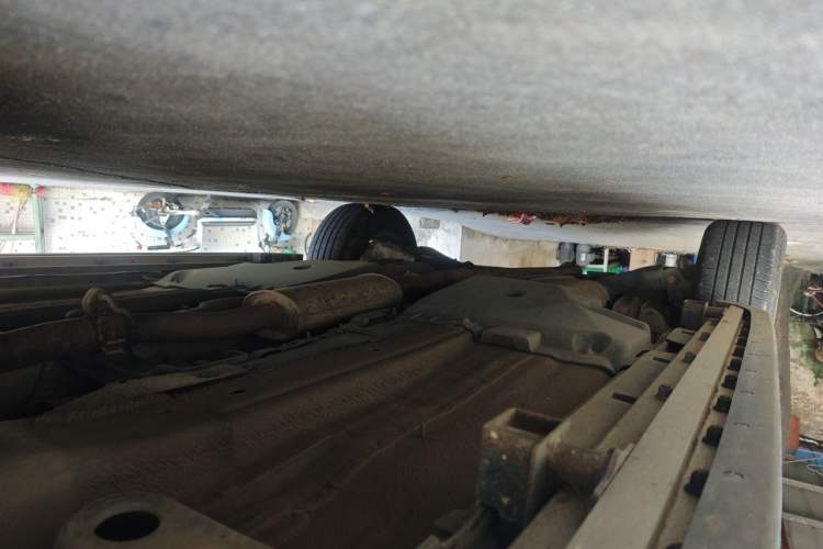 Used Land Rover Discovery Sport 2017 2.0T SE Chassis Front Right