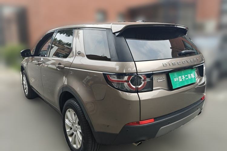 Used Land Rover Discovery Sport 2017 2.0T SE Rear Left 45 Deg
