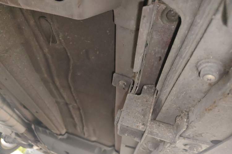 Used Land Rover Discovery Sport 2017 2.0T HSE Chassis Front Left