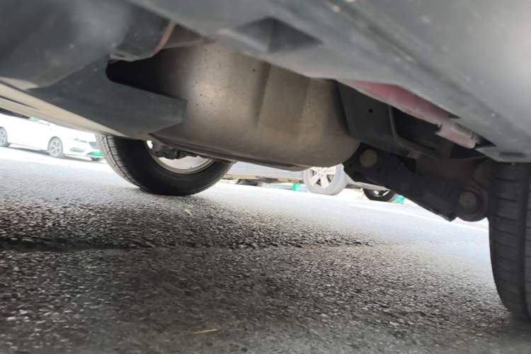 Used Land Rover Discovery Sport 2017 2.0T SE Chassis Front Left