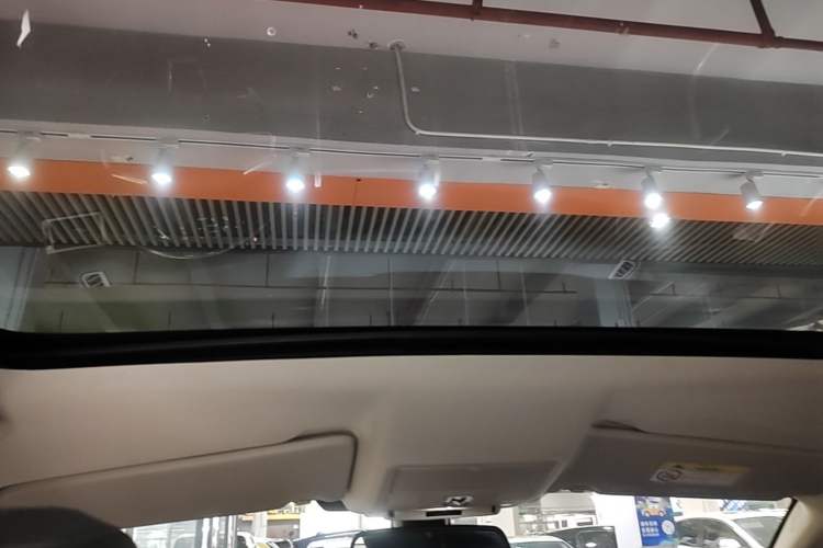 Used Land Rover Discovery Sport 2017 2.0T SE Headliner