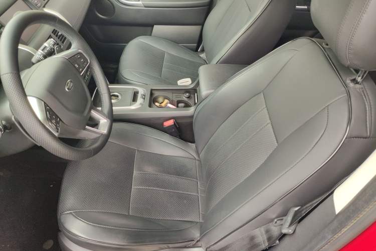 Used Land Rover Discovery Sport 2017 2.0T SE Left Front Seat