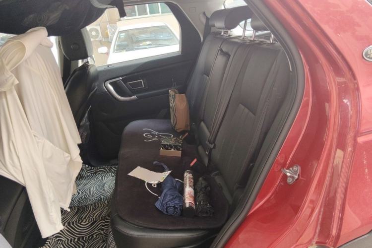 Used Land Rover Discovery Sport 2017 2.0T HSE Left Rear Seat