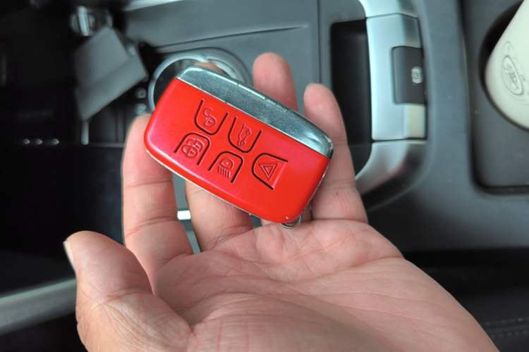 Used Land Rover Discovery Sport 2017 2.0T SE Vehicle Key