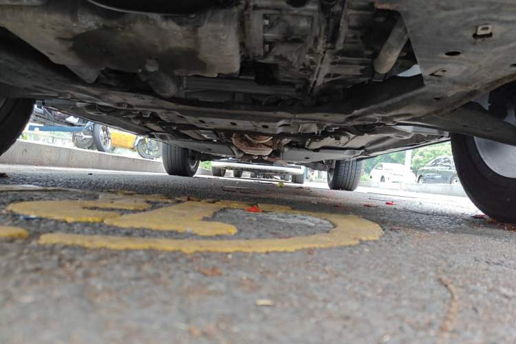 Used Land Rover Discovery Sport 2017 2.0T HSE Chassis Front